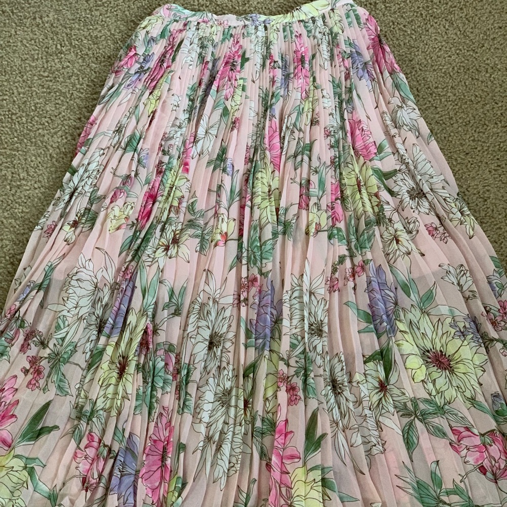 Midi pleat chiffon skirt